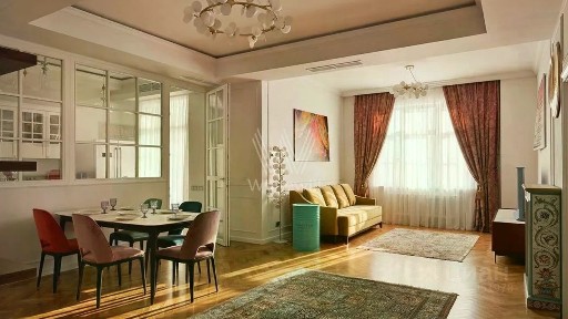 Сдается 5-комн. квартира, 150 м²