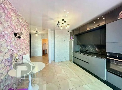 Продается 2-комн. квартира, 55,4 м²
