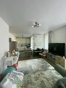 Продается 2-комн. квартира, 59,7 м²