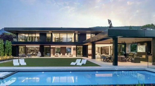 Продается 2-этажный дом, 511 м²