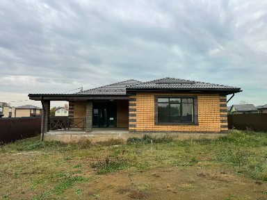 Продается 1-этажный коттедж, 204 м²