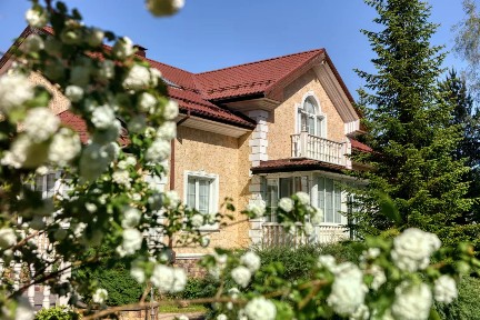 Продается 3-этажный коттедж, 747,8 м²