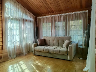 Сдается 1-этажный дом, 90 м²