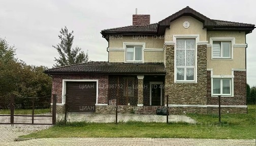 Сдается 2-этажный коттедж, 260 м²