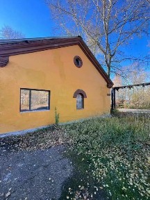 Продается здание, 298 м²