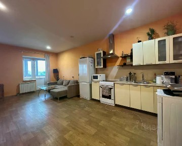 Продается 4-комн. квартира, 124 м²