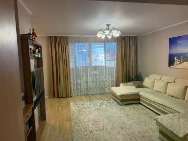 Продается 3-комн. квартира, 130 м²