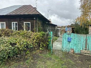 Сдается 1/2 часть 1-этажного дома, 40 м²