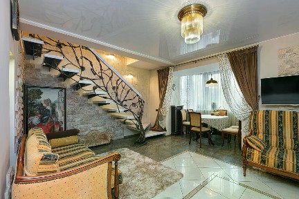 Продается 4-комн. квартира, 150 м²