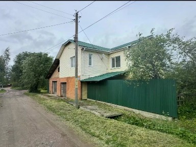 Продается 2-этажный коттедж, 200 м²
