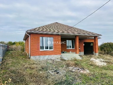 Продается 1-этажный дом, 135 м²