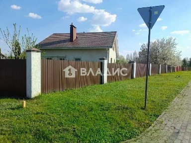 Продается 2-этажный дом, 136 м²