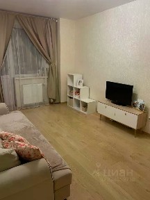 Продается 1-комн. квартира, 41,9 м²
