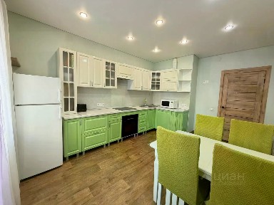 Продается 2-комн. квартира, 65,5 м²