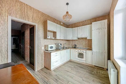 Продается 2-комн. квартира, 68,4 м²