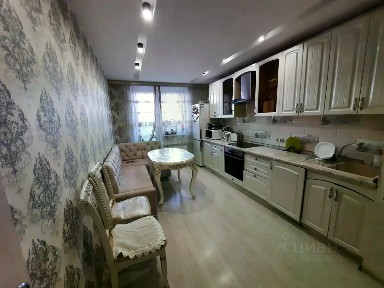 Продается 2-комн. квартира, 58 м²