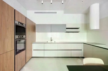 Сдаются 3-комн. апартаменты, 160 м²