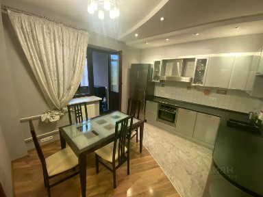 Сдается 2-комн. квартира, 81,1 м²