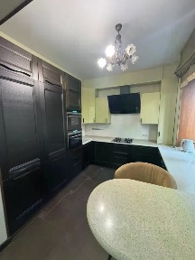 Сдается 4-комн. квартира, 102 м²