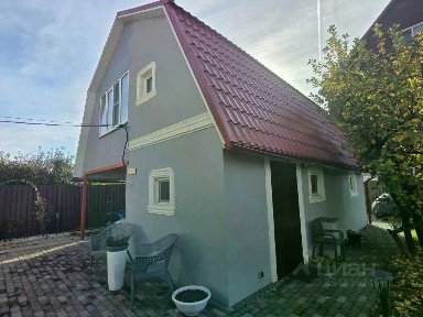 Сдается 2-этажный дом, 100 м²