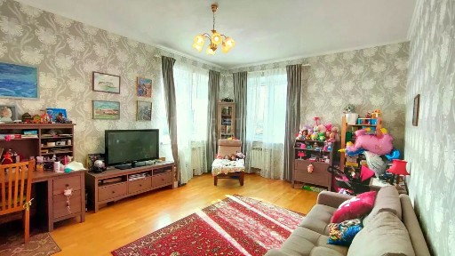 Продается 2-комн. квартира, 65,5 м²