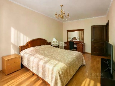 Продается 2-комн. квартира, 55,7 м²