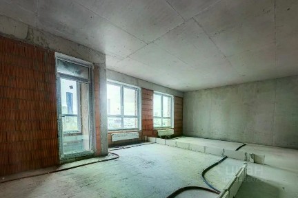 Продается 2-комн. квартира, 65 м²