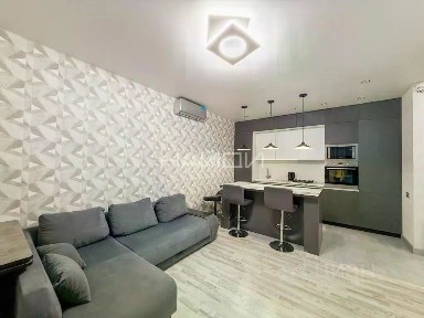 Продается 2-комн. квартира, 70 м²