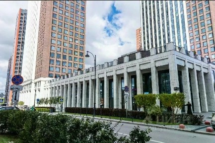 Продается 4-комн. квартира, 138 м²