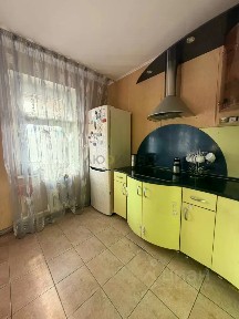 Продается 4-комн. квартира, 103,2 м²
