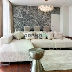 Сдается 4-комн. квартира, 172 м²