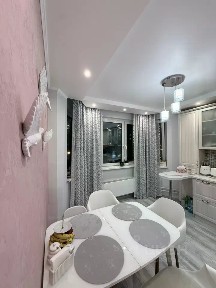 Продается 2-комн. квартира, 63 м²