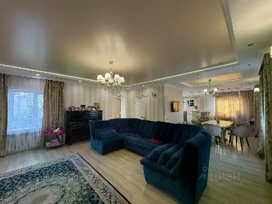 Продается 2-этажный коттедж, 273 м²