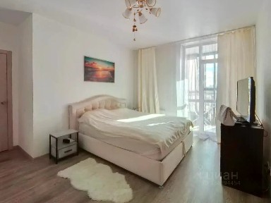 Продается 2-комн. квартира, 65,1 м²