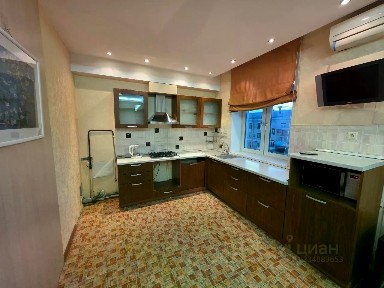 Продается 4-комн. квартира, 84 м²