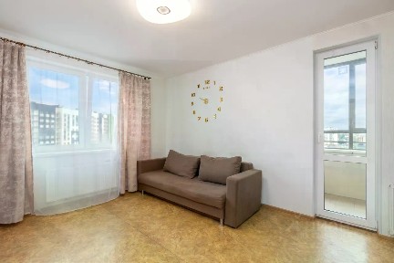 Продается 2-комн. квартира, 45,6 м²
