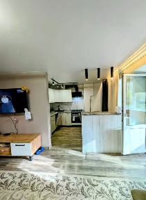 Продается 4-комн. квартира, 80 м²