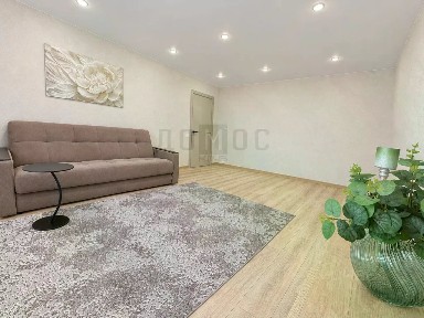 Продается 2-комн. квартира, 42,6 м²