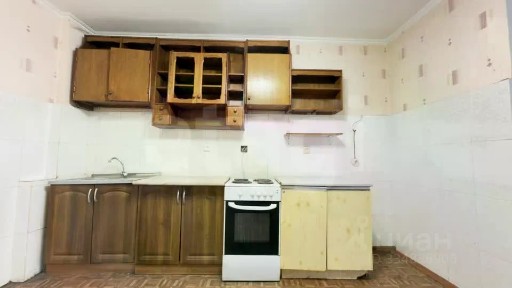 Продается 4-комн. квартира, 104,2 м²