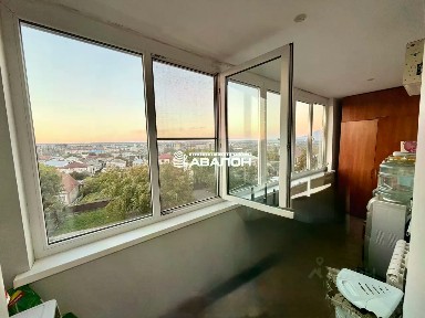 Продается 3-комн. квартира, 66 м²