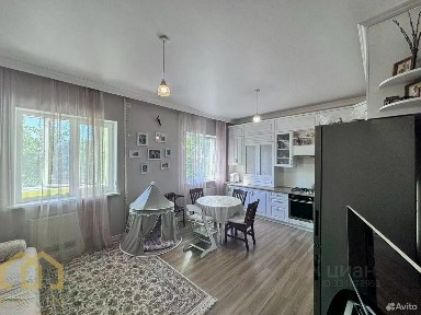 Продается 3-комн. квартира, 130 м²