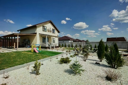 Продается 2-этажный коттедж, 145 м²