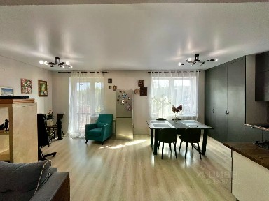 Продается 2-этажный таунхаус, 131 м²