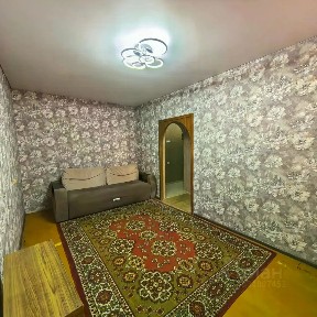 Продается 2-комн. квартира, 42 м²