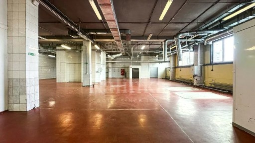 Сдается помещение свободного назначения, 1 750 м²