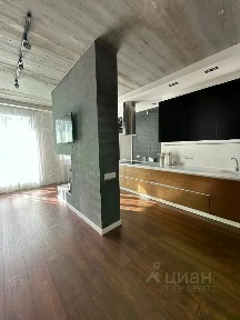 Продается квартира свободной планировки, 70 м²