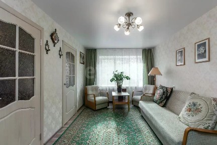 Продается 4-комн. квартира, 62,3 м²