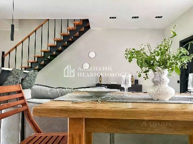 Продается 2-этажный таунхаус, 118,4 м²