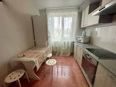 Сдается 4-комн. квартира, 81,6 м²