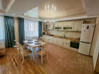 Сдается 2-комн. квартира, 111,7 м²